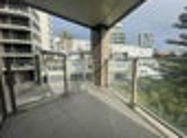 Apartment for rent in Newton, Auckland