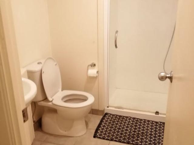 Apartment for rent in Newton, Auckland