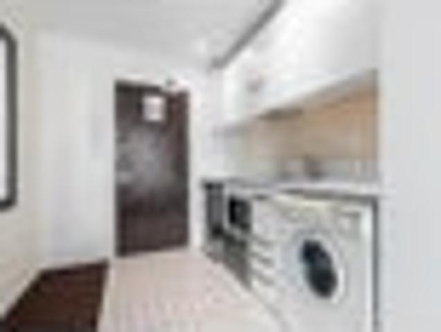 Apartment for rent in City Centre, Auckland