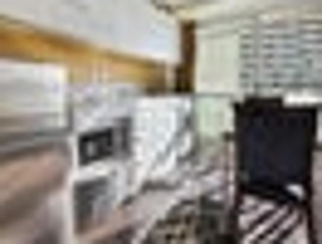 Apartment for rent in Te Tōangaroa, Auckland