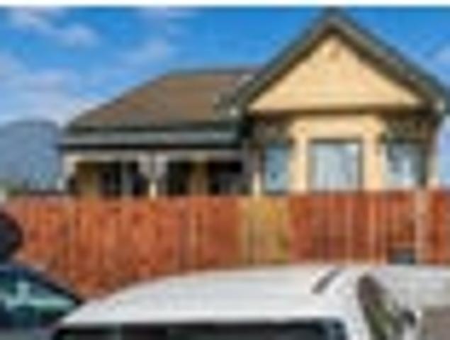 House for rent in Otakou