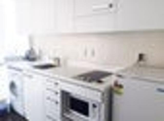 Apartment for rent in Te Tōangaroa, Auckland