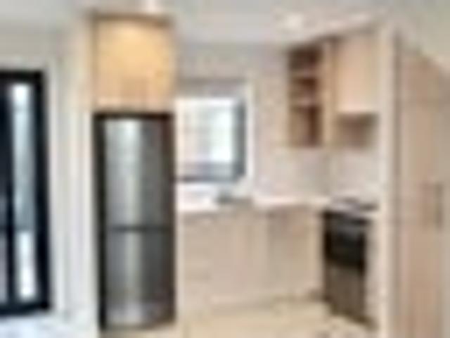Townhouse for rent in Heathcote, Canterbury