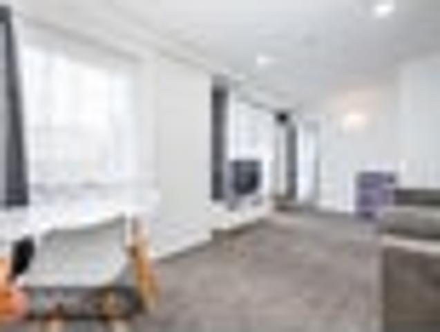 Apartment for rent in City Centre, Auckland