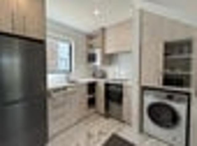 Townhouse for rent in Heathcote, Canterbury