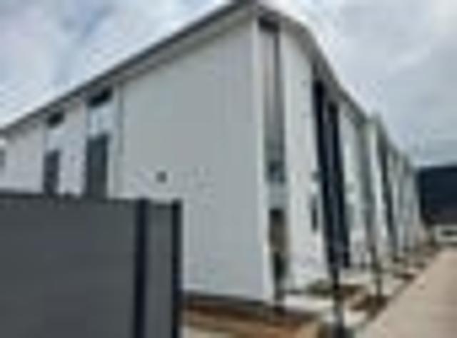 Townhouse for rent in Heathcote, Canterbury