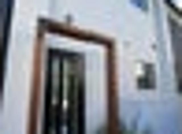 Townhouse for rent in Heathcote, Canterbury