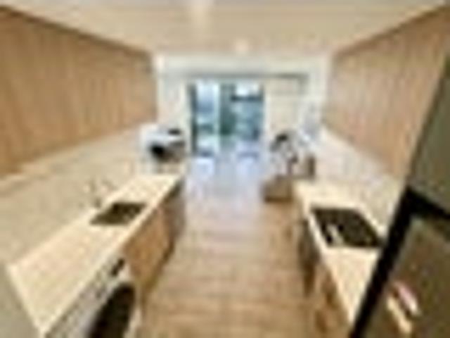 Townhouse for rent in Heathcote, Canterbury