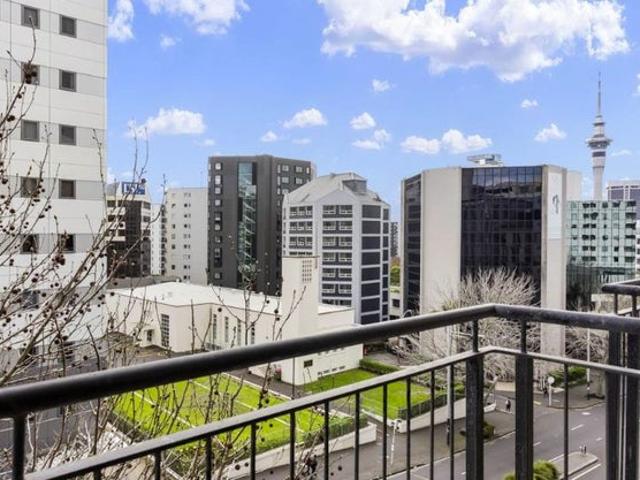 Apartment for rent in Newton, Auckland