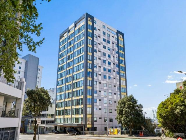 Apartment for rent in Te Tōangaroa, Auckland