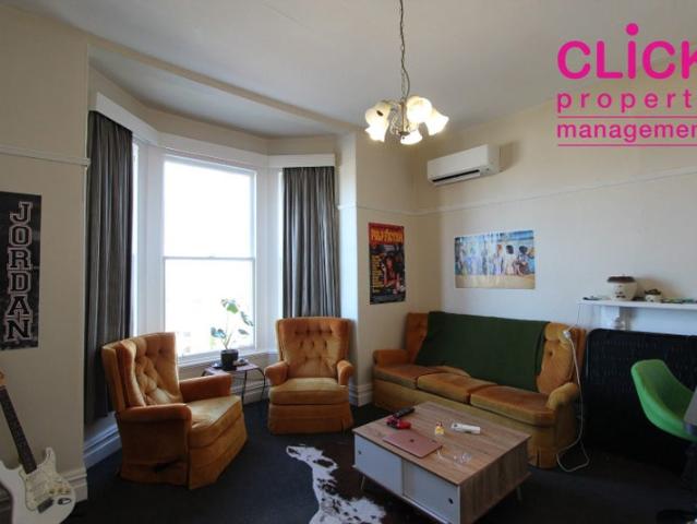 House for rent in Otakou