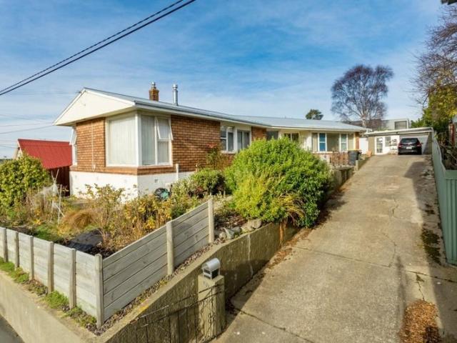 House for rent in Otakou