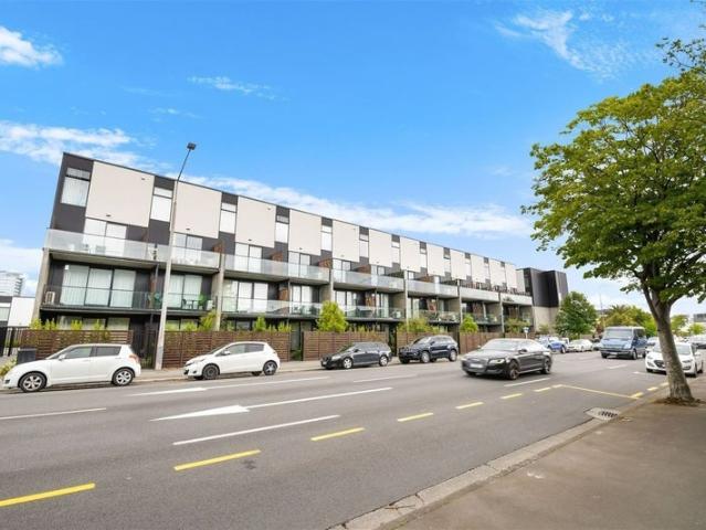 Apartment for rent in Little Akaloa, Canterbury