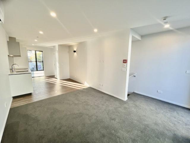 Apartment for rent in Christchurch Central, Linwood-Central-Heathcote Community