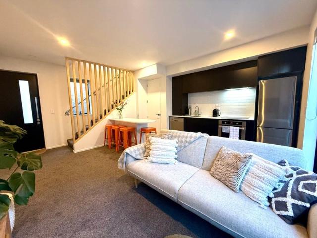 Apartment for rent in Heathcote, Canterbury
