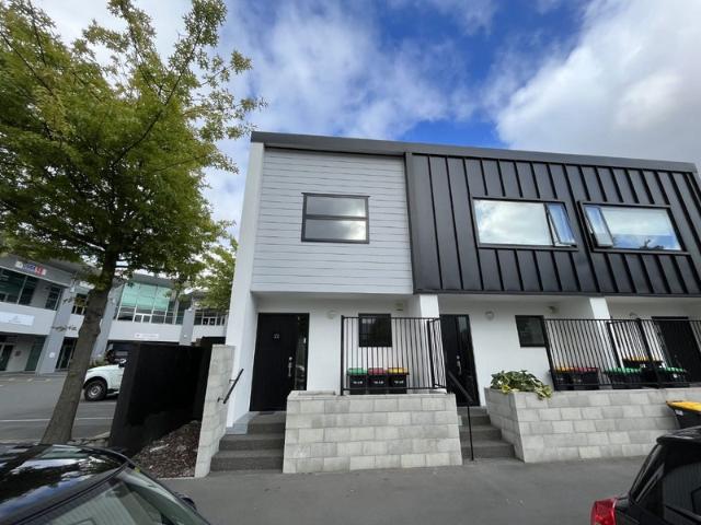Apartment for rent in Heathcote, Canterbury