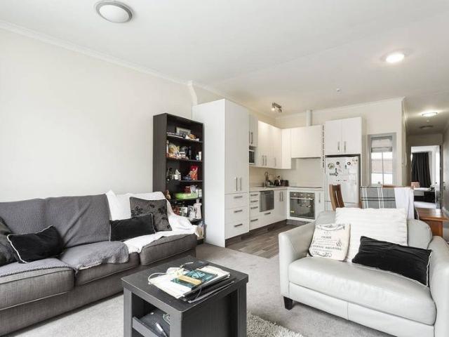 House for rent in Otakou