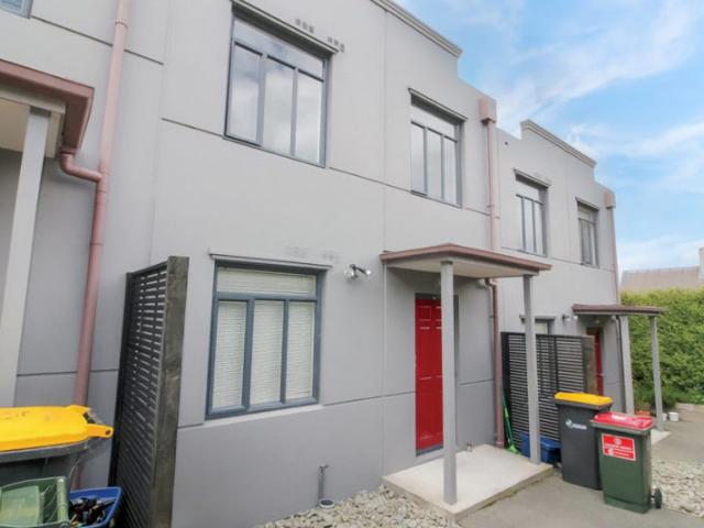 House for rent in Otakou