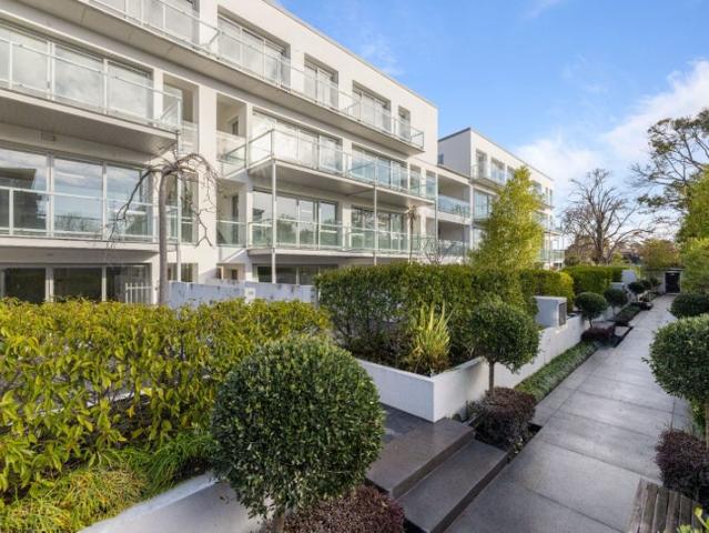 Apartment for rent in Heathcote, Canterbury