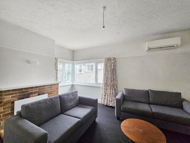 Apartment for rent in Heathcote, Canterbury