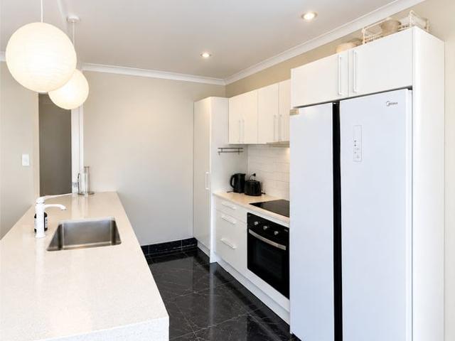 Apartment for rent in Freemans Bay, Auckland
