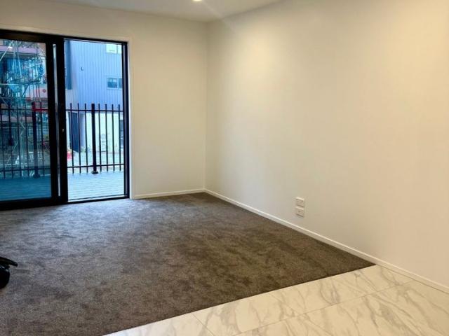 Apartment for rent in Heathcote, Canterbury