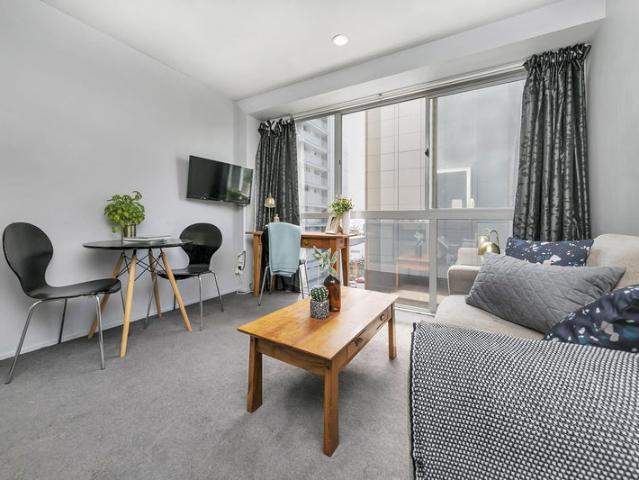 House for rent in Mechanics Bay, Auckland