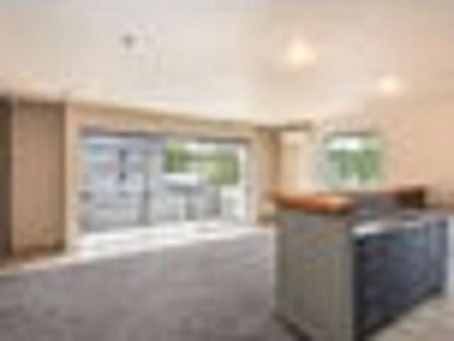 Apartment for rent in Christchurch Central, Linwood-Central-Heathcote Community