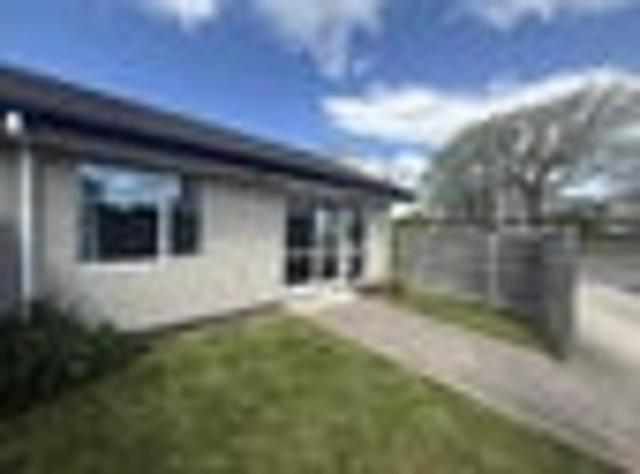 Apartment for rent in Christchurch Central, Linwood-Central-Heathcote Community