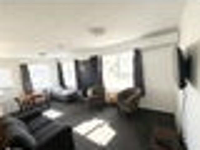 Townhouse for rent in Hillsborough, Taranaki