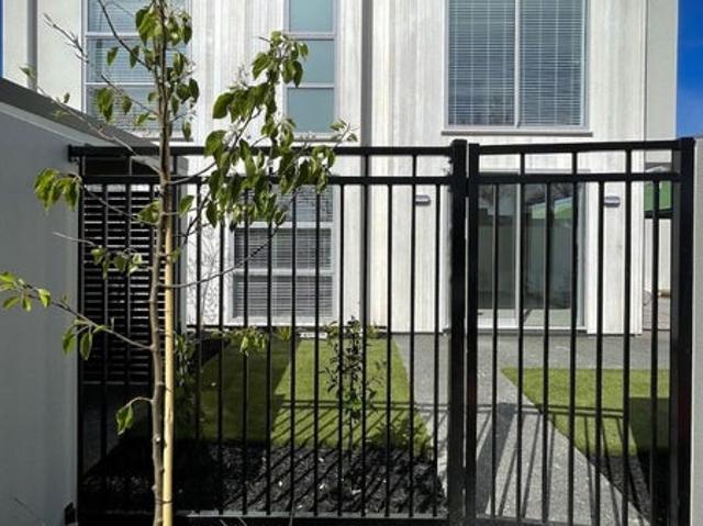 House for rent in Heathcote, Canterbury