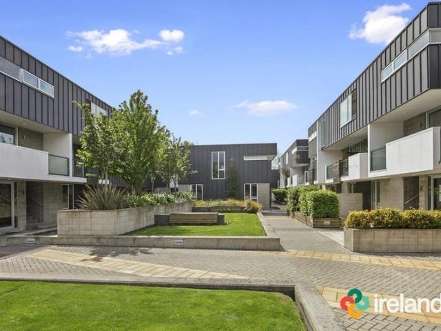 Apartment for rent in Heathcote, Canterbury