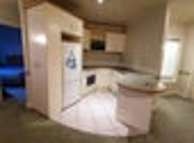 Apartment for rent in Te Tōangaroa, Auckland