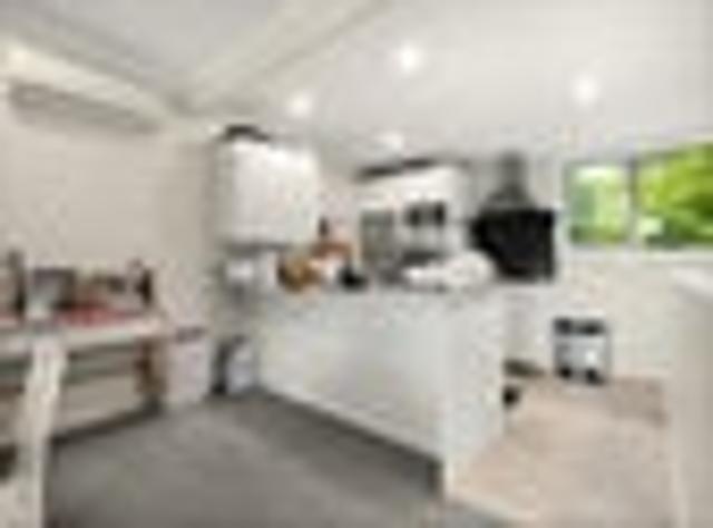 Townhouse for rent in Otakou