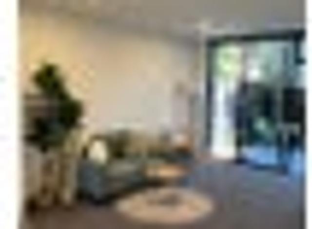 Townhouse for rent in Heathcote, Canterbury