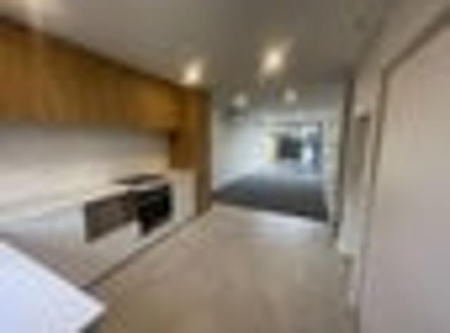 Townhouse for rent in Heathcote, Canterbury