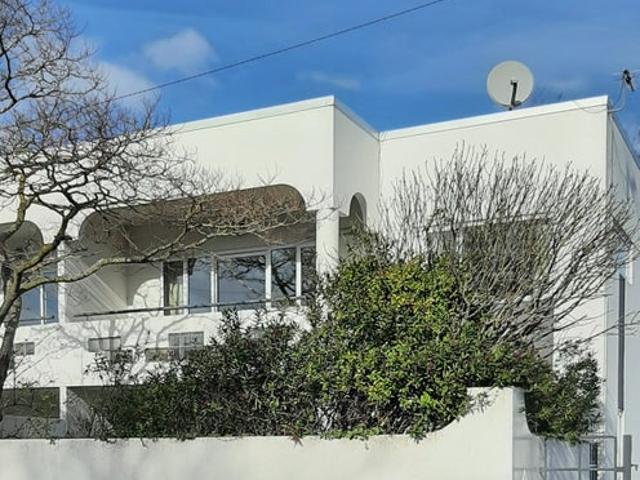 Apartment for rent in Heathcote, Canterbury