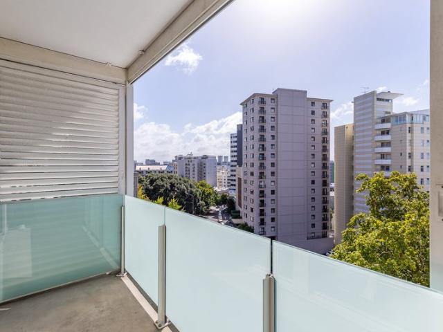 Apartment for rent in Te Tōangaroa, Auckland