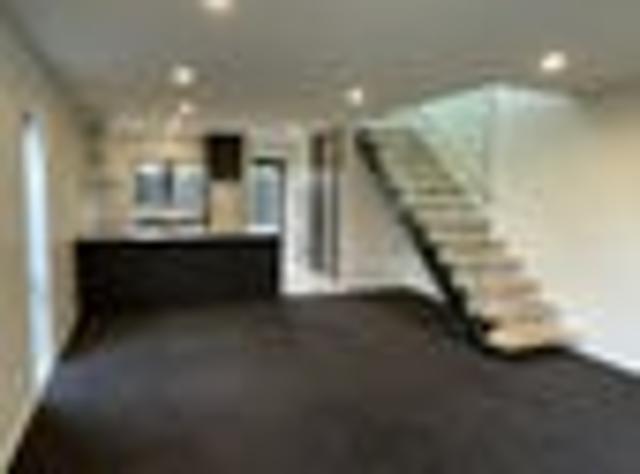 Apartment for rent in Heathcote, Canterbury