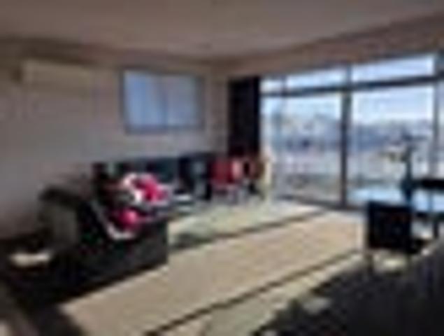 Apartment for rent in Heathcote, Canterbury