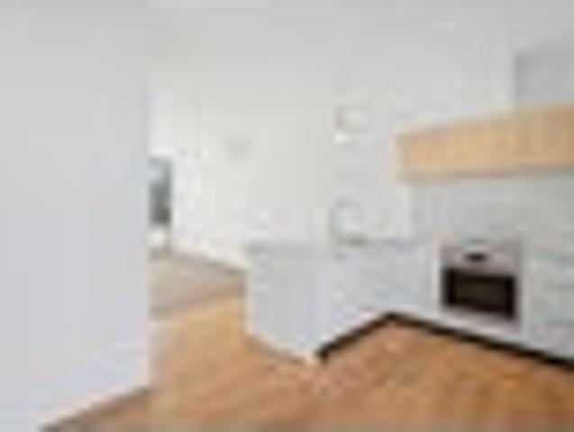 Townhouse for rent in Heathcote, Canterbury