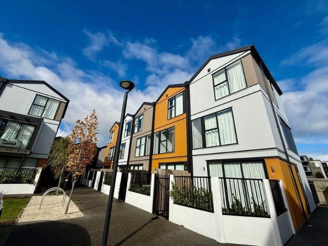 Apartment for rent in Heathcote, Canterbury