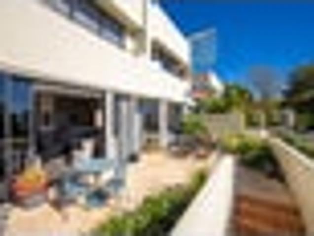 Apartment for rent in Cable Bay, Nelson Bays