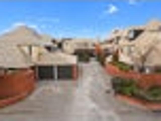 Apartment for rent in Heathcote, Canterbury