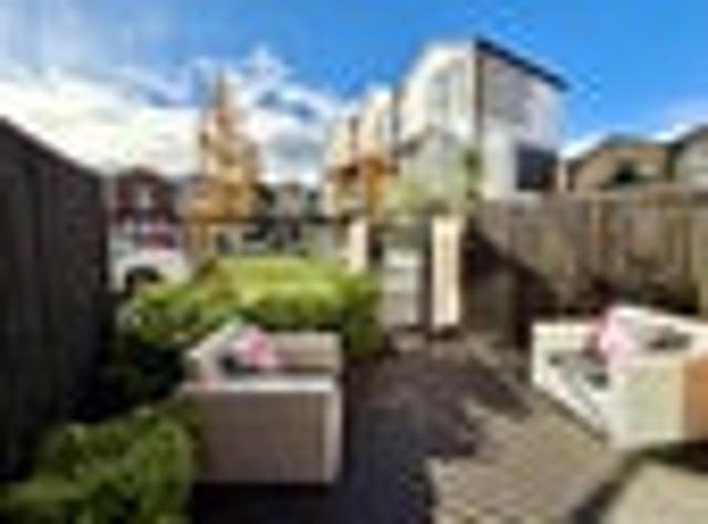 Apartment for rent in Heathcote, Canterbury