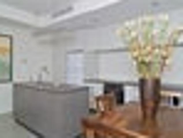Apartment for rent in Heathcote, Canterbury