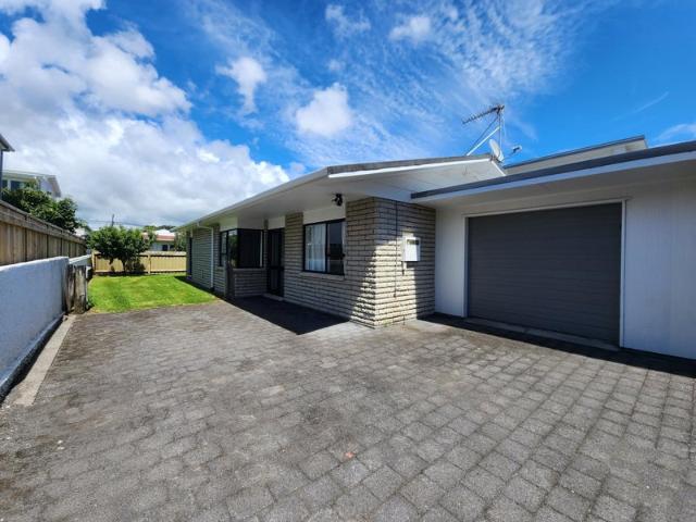 Apartment for rent in Hillsborough, Taranaki