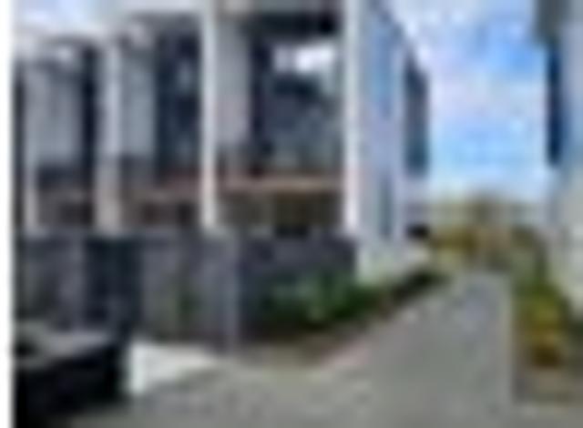 Townhouse for rent in Heathcote, Canterbury