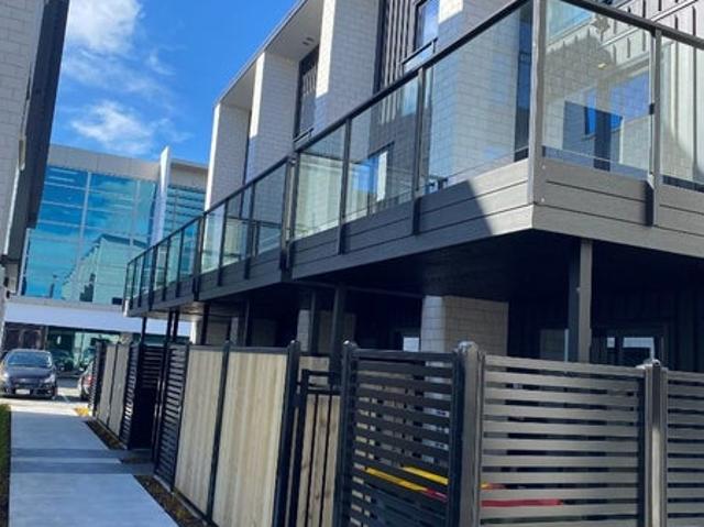 House for rent in Christchurch Central, Linwood-Central-Heathcote Community