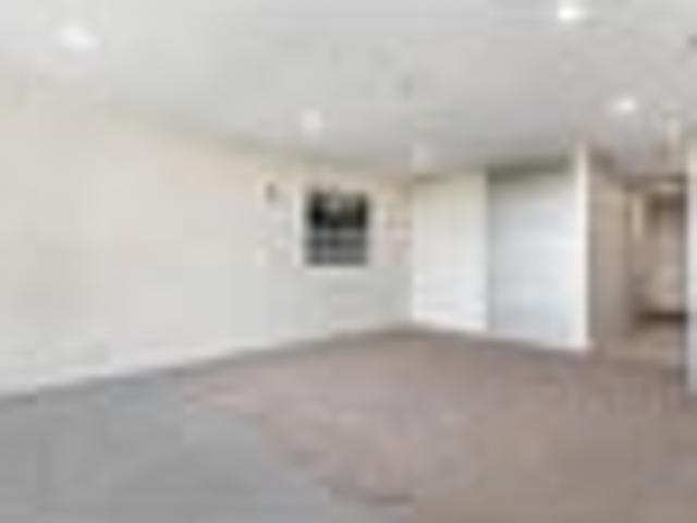 Apartment for rent in Newton, Auckland